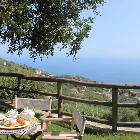Lauritano Holiday home *